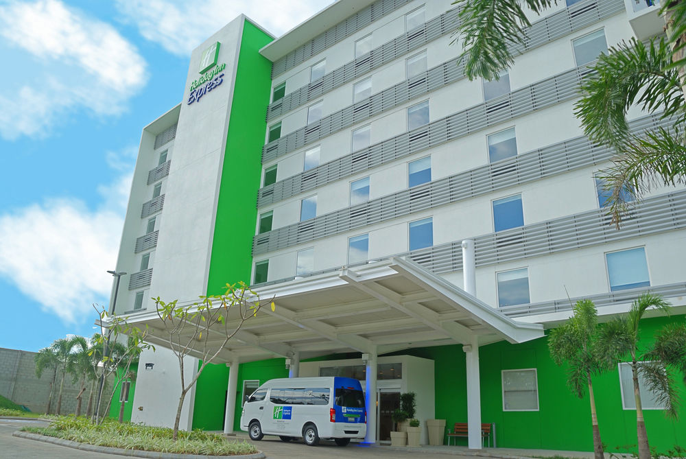 Holiday Inn Express Managua image 1